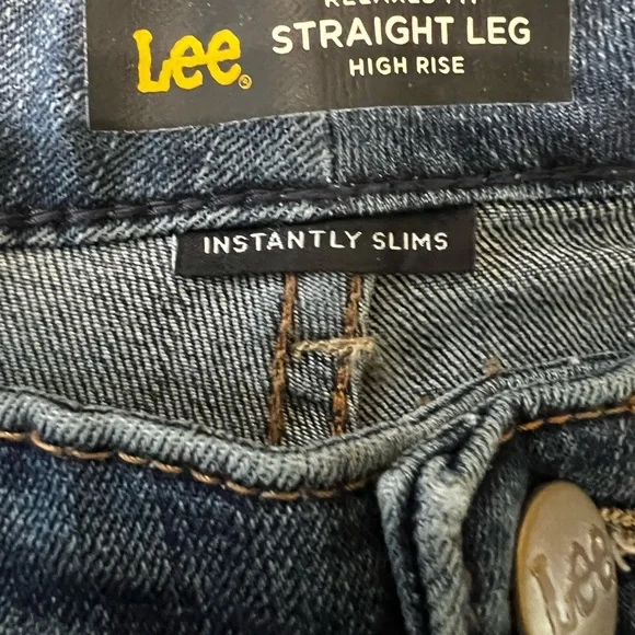 Lee WOMEN'S INSTANTLY SLIMS RELAXED FIT STRAIGHT LEG JEAN size 10 - Picture 7 of 7
